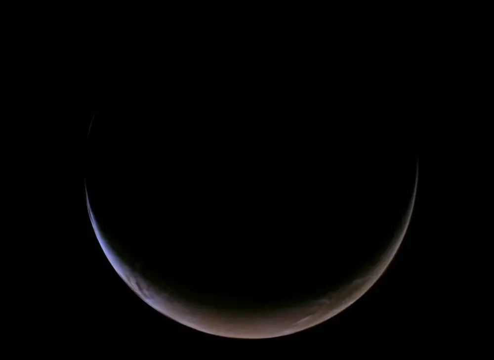 NASA的Psyche任务告别火星，前往其金属丰富的目标天体
